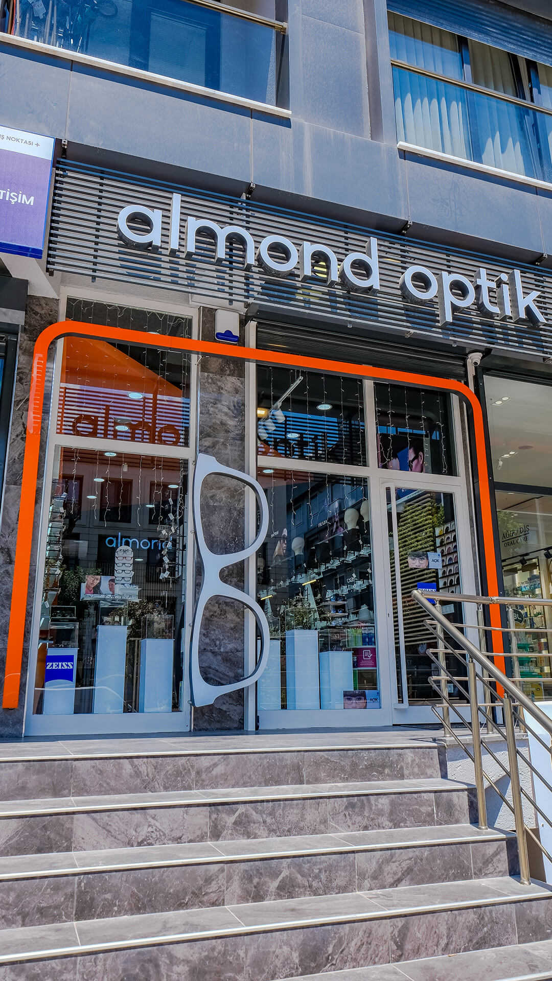 amond_optik_22